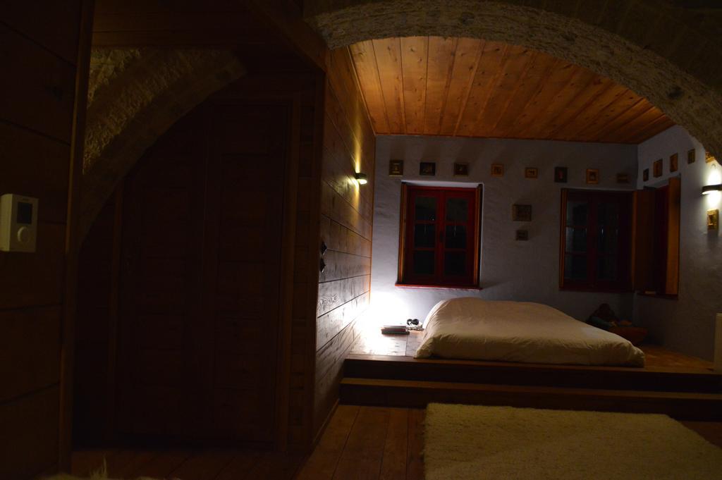 Hotel Anemi Kato Pedina Habitación foto